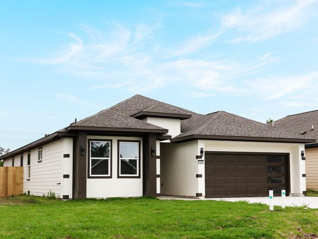 1065 Road 5203, Cleveland, TX 77327
