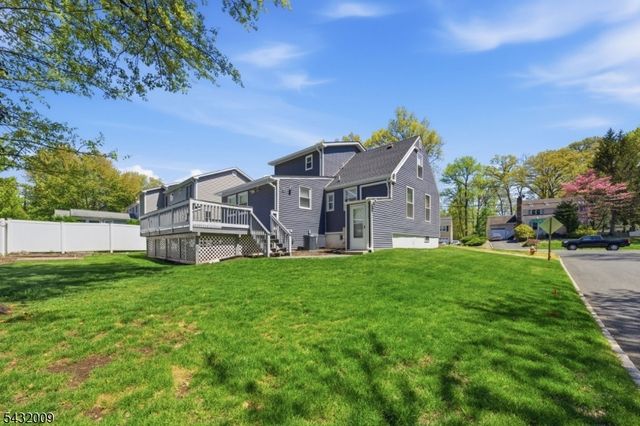 115 La Grande Avenue, Fanwood Boro, NJ 07023
