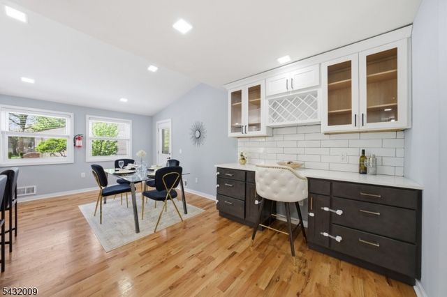 115 La Grande Avenue, Fanwood Boro, NJ 07023