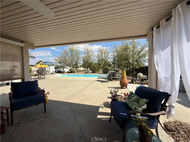 325 W Ave L, Calimesa, CA 92320