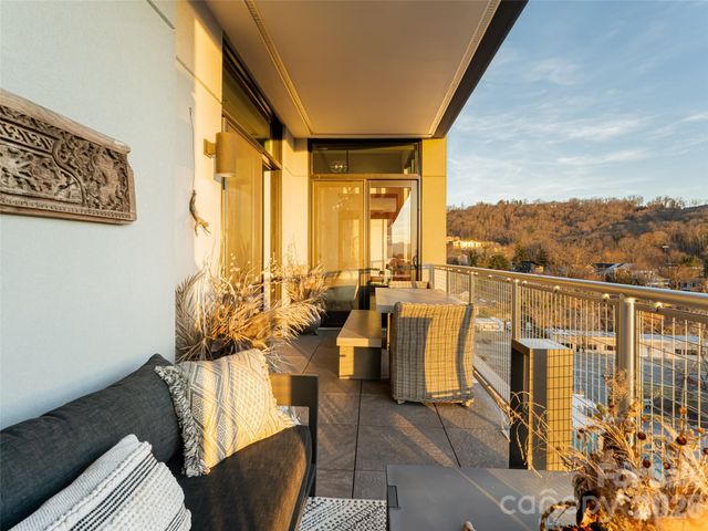 145 Biltmore Avenue 700, Asheville, NC 28803