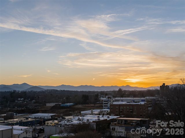 145 Biltmore Avenue 700, Asheville, NC 28803