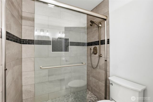 9815 178th Way SW, Rochester, WA 98579