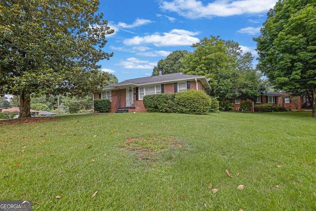 571 Benmac Road SE, Smyrna, GA 30080