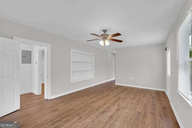 571 Benmac Road SE, Smyrna, GA 30080