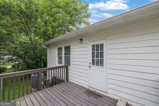 571 Benmac Road SE, Smyrna, GA 30080