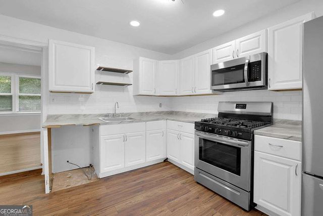 571 Benmac Road SE, Smyrna, GA 30080