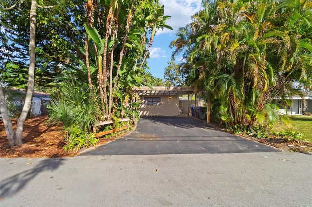 3024 NE 2nd Ter, Wilton Manors, FL 33334
