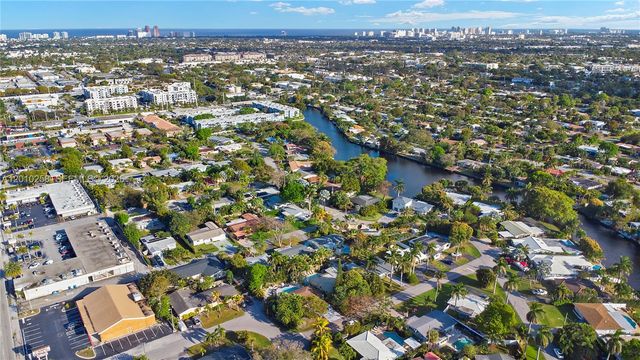 3024 NE 2nd Ter, Wilton Manors, FL 33334