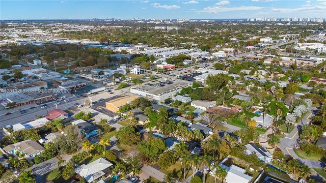 3024 NE 2nd Ter, Wilton Manors, FL 33334