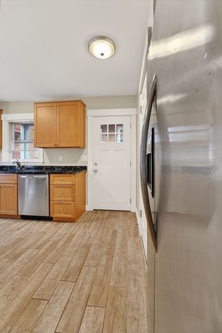 25 Main St Apt 3, Somerville, MA 02145