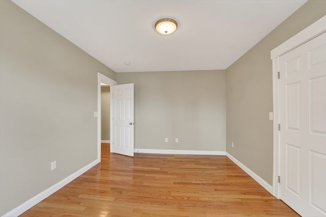 25 Main St Apt 3, Somerville, MA 02145