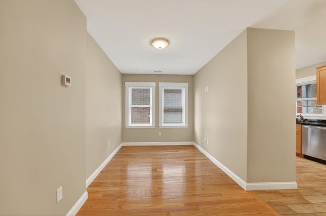 25 Main St Apt 3, Somerville, MA 02145