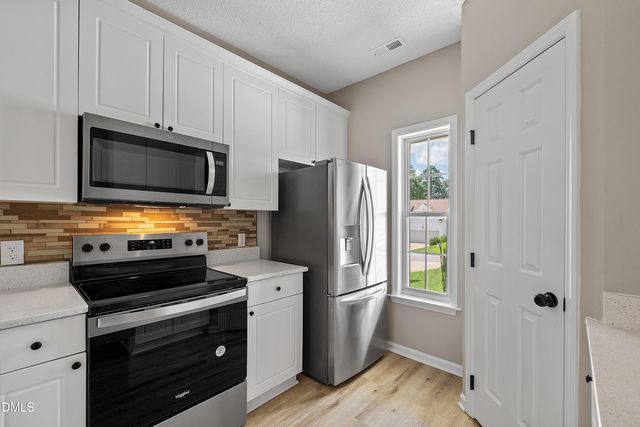 2120 Castle Pines Drive, Raleigh, NC 27604