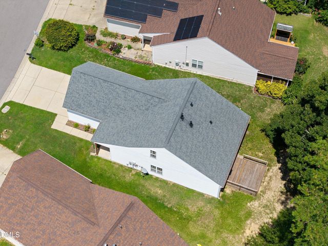 2120 Castle Pines Drive, Raleigh, NC 27604