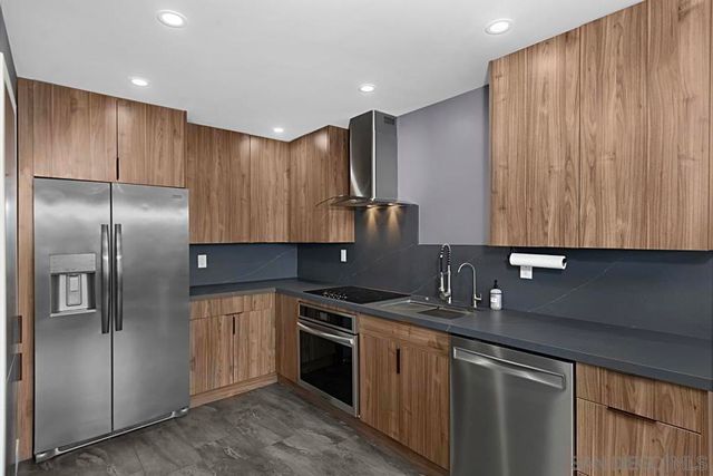 3065 Cowley Way 46, San Diego, CA 92117