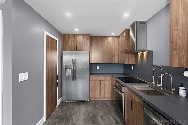 3065 Cowley Way 46, San Diego, CA 92117