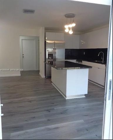 12892 SW 61st St, Miami, FL 33183