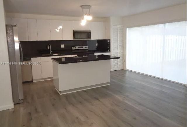 12892 SW 61st St, Miami, FL 33183