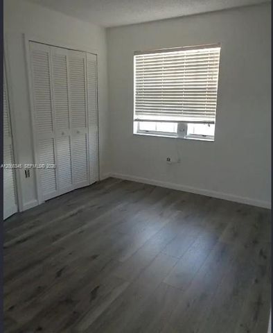 12892 SW 61st St, Miami, FL 33183