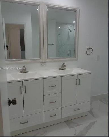 12892 SW 61st St, Miami, FL 33183