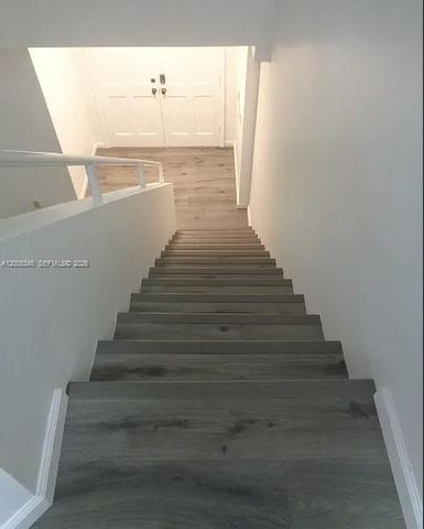 12892 SW 61st St, Miami, FL 33183