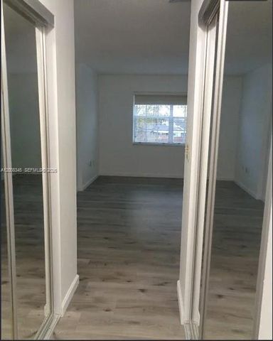 12892 SW 61st St, Miami, FL 33183