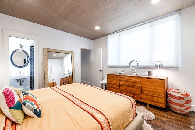 2071 E ST. MARYS DR, Salt Lake City, UT 84108