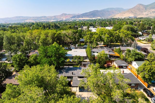 2071 E ST. MARYS DR, Salt Lake City, UT 84108