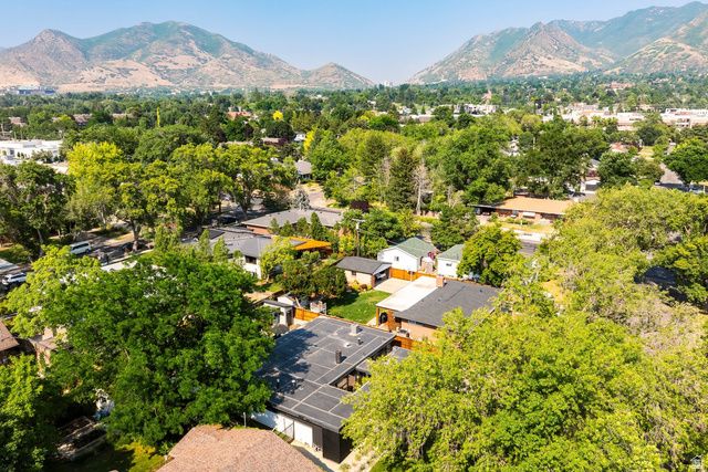 2071 E ST. MARYS DR, Salt Lake City, UT 84108