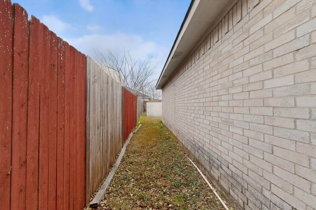 721 Somerset Drive, Cedar Hill, TX 75104