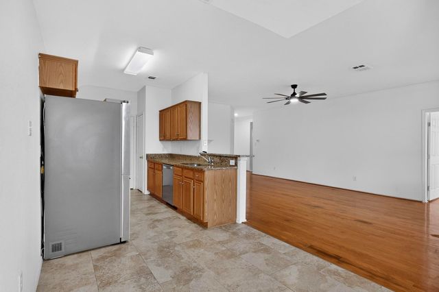 721 Somerset Drive, Cedar Hill, TX 75104