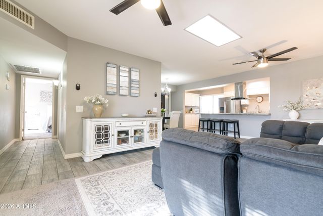 10727 W SANTA FE Drive, Sun City, AZ 85351