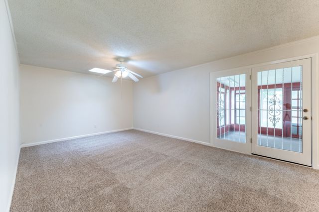 5514 Laredo Lane, Garland, TX 75043