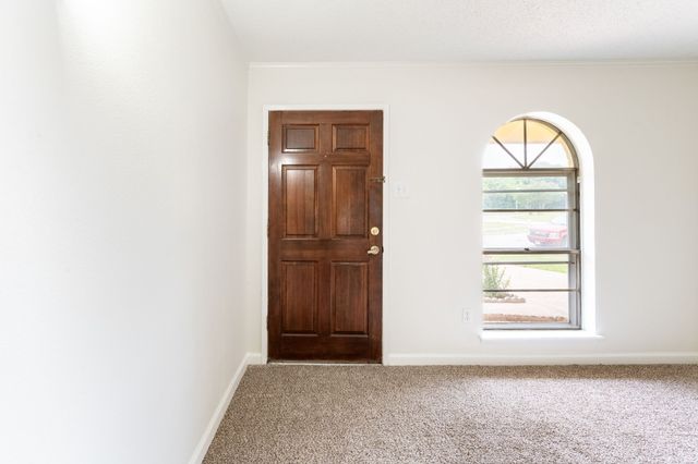 5514 Laredo Lane, Garland, TX 75043