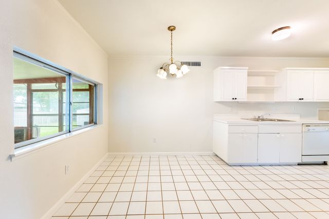 5514 Laredo Lane, Garland, TX 75043