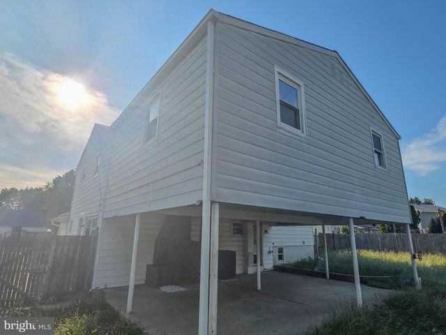 9 THORNTOWN LN, Bordentown, NJ 08505