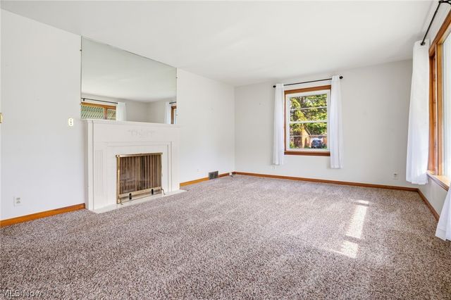 2953 Gibbs Avenue NE, Canton, OH 44714