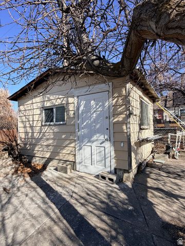 359 E 8400 S, Sandy, UT 84070