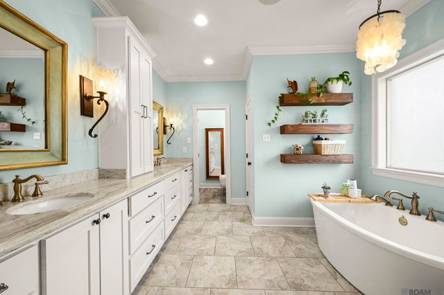 39478 Oceanview Ave, Prairieville, LA 70769