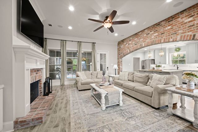 39478 Oceanview Ave, Prairieville, LA 70769