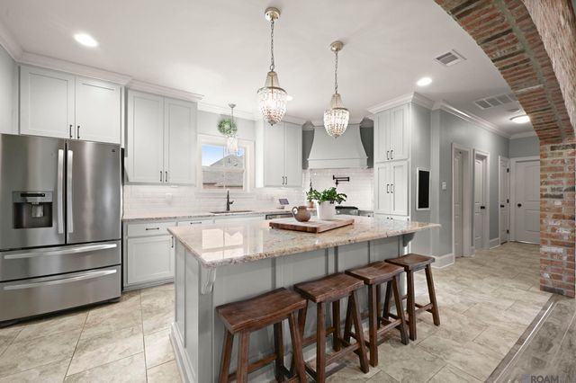 39478 Oceanview Ave, Prairieville, LA 70769