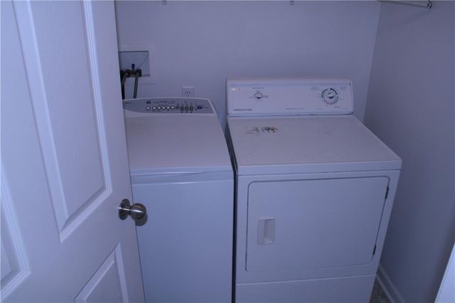 804 Glenview Street, Leavenworth, KS 66048