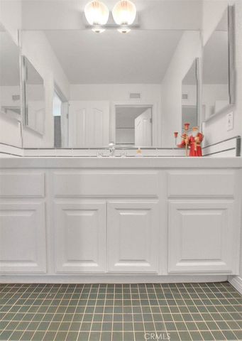 23140 Western Crest Drive, Lake Mathews, CA 92570