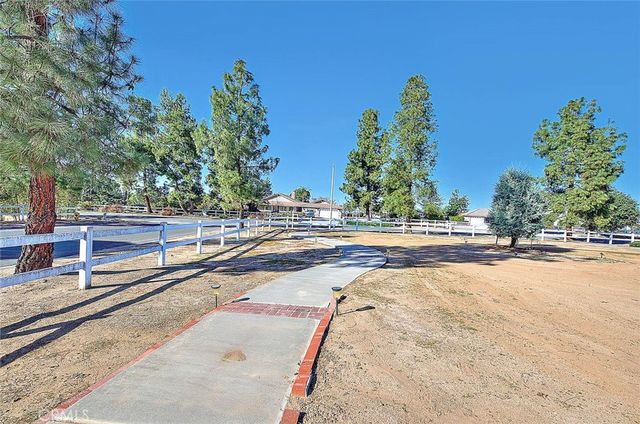 23140 Western Crest Drive, Lake Mathews, CA 92570