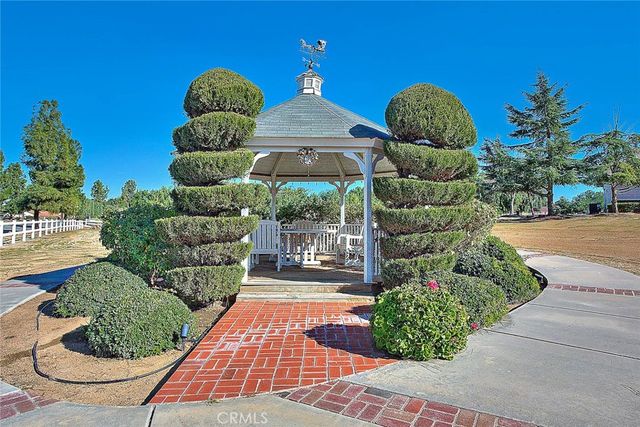 23140 Western Crest Drive, Lake Mathews, CA 92570