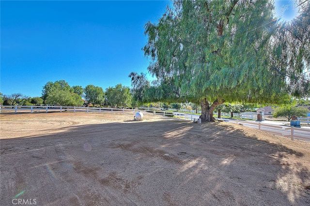 23140 Western Crest Drive, Lake Mathews, CA 92570