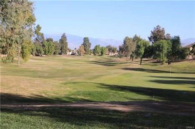 8245 Campbell Court, Hemet, CA 92545