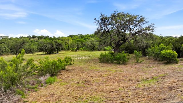 26719 PECAN BLF, Boerne, TX 78006