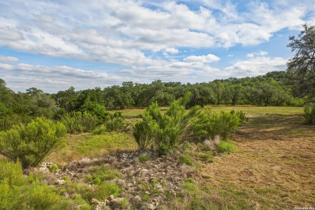 26719 PECAN BLF, Boerne, TX 78006